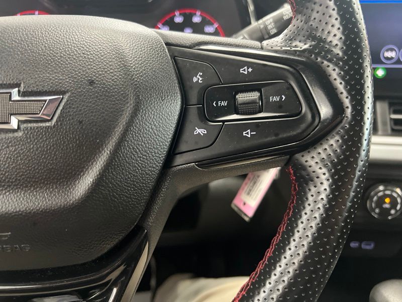 Used 2024 Chevrolet Trax SUV