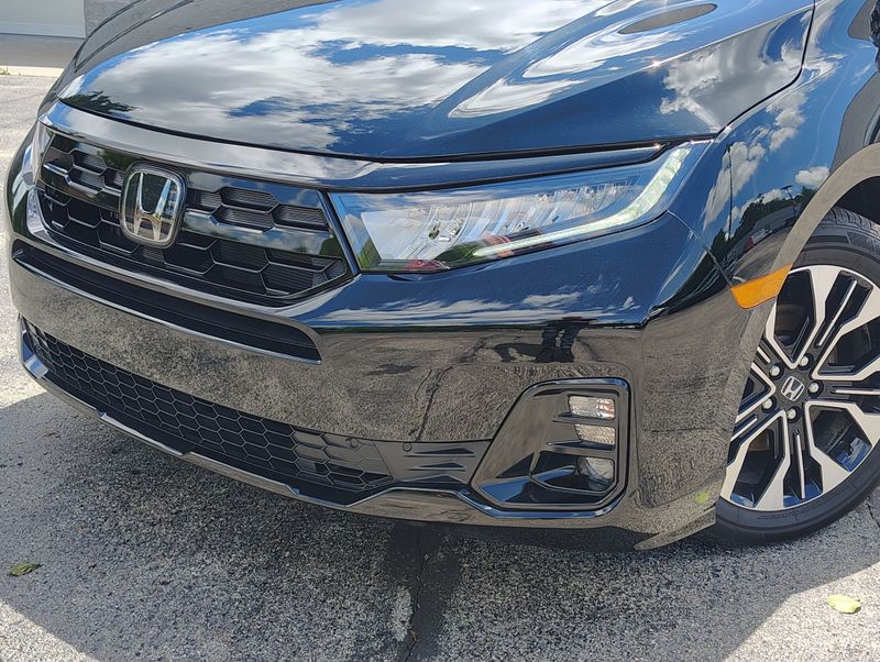 Used 2025 Honda Odyssey Van