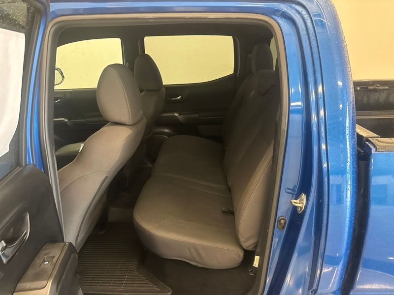 Used 2018 Toyota Tacoma Truck