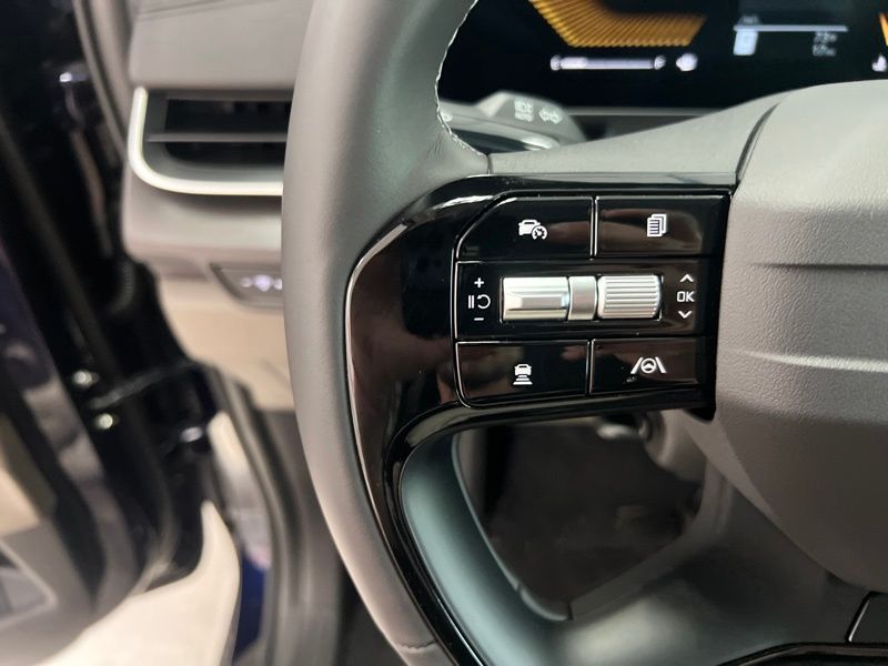 New 2027 Kia Carnival MPV Van