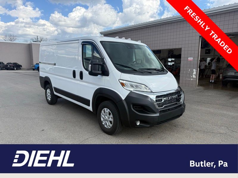 Bright White Clearcoat 2024 RAM ProMaster Van 9-Speed Automatic