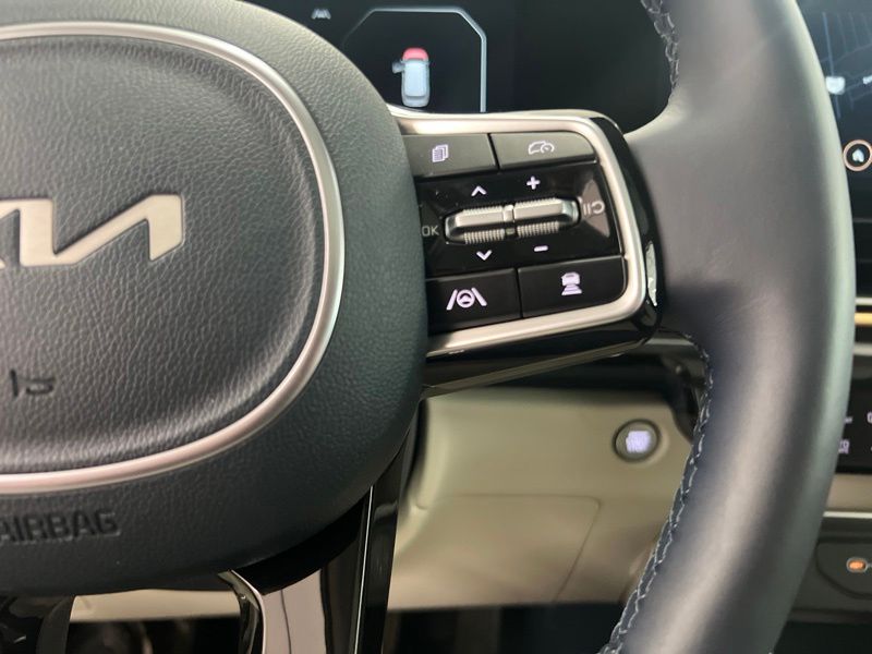 New 2026 Kia Carnival MPV Hybrid Van
