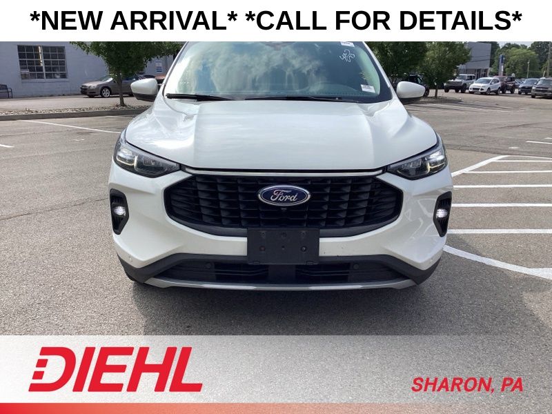 Used 2024 Ford Escape SUV