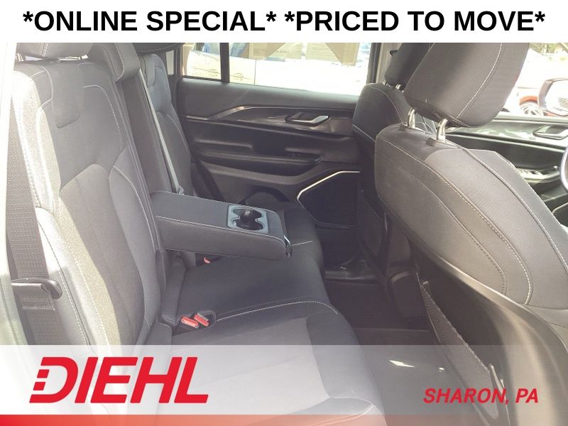 Used 2022 Jeep Grand Cherokee SUV