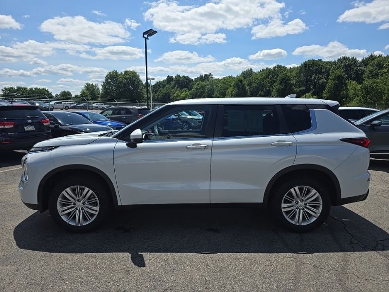 Used 2023 Mitsubishi Outlander SUV