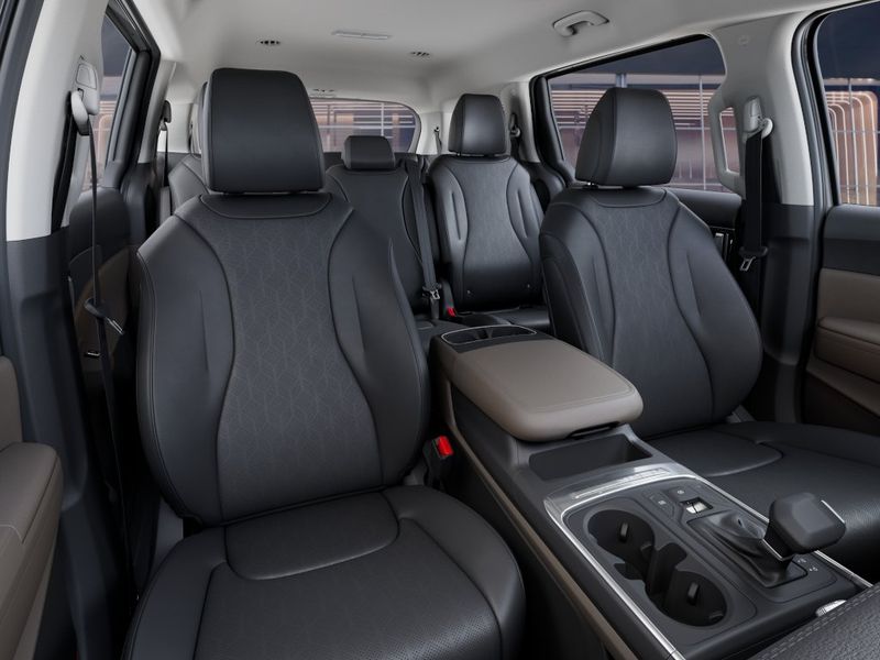 New 2027 Kia Carnival MPV Van