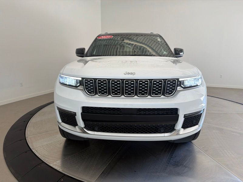 Used 2025 Jeep Grand Cherokee L SUV