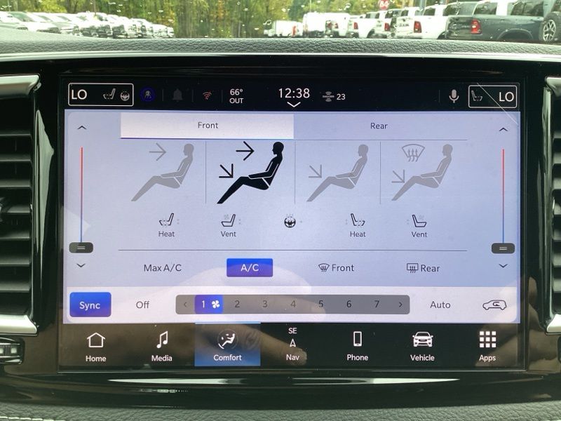 New 2026 Chrysler Pacifica Van