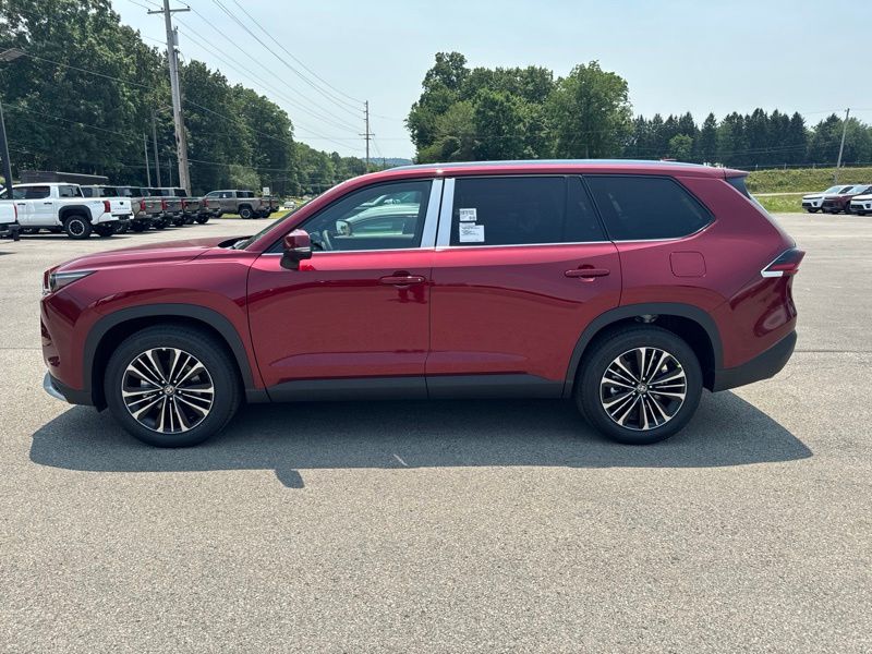 New 2026 Toyota Grand Highlander Hybrid SUV