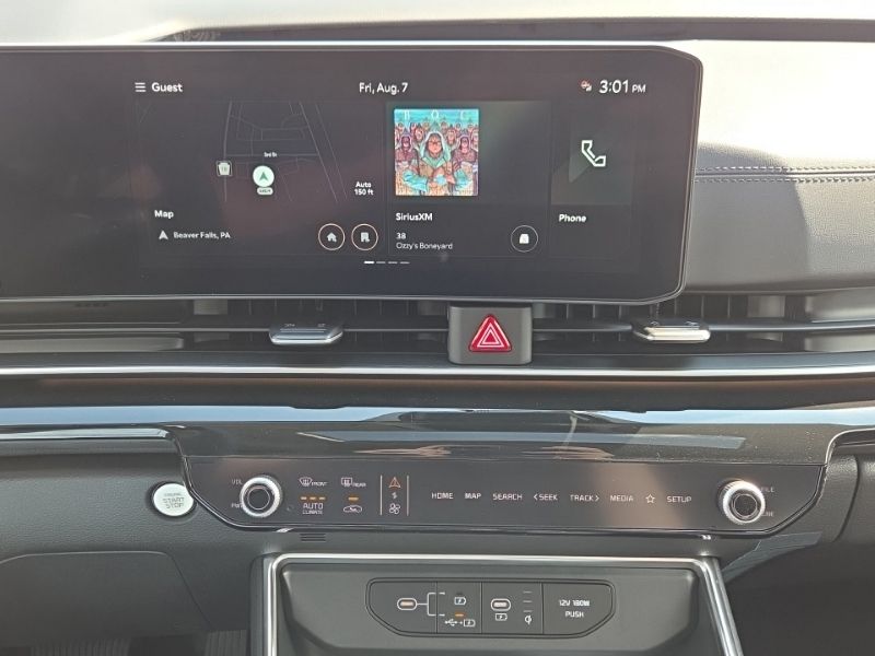 New 2026 Kia Carnival MPV Van