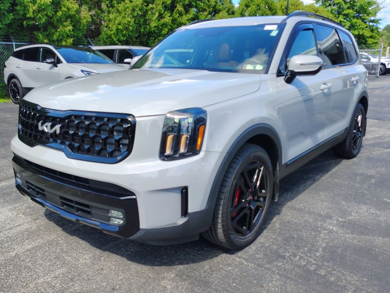 Used 2024 Kia Telluride SUV