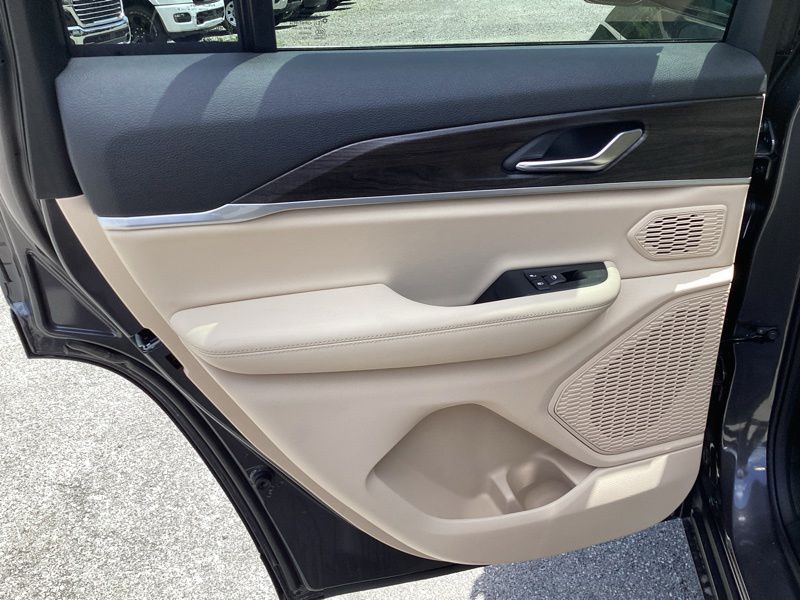 New 2026 Jeep Grand Cherokee SUV