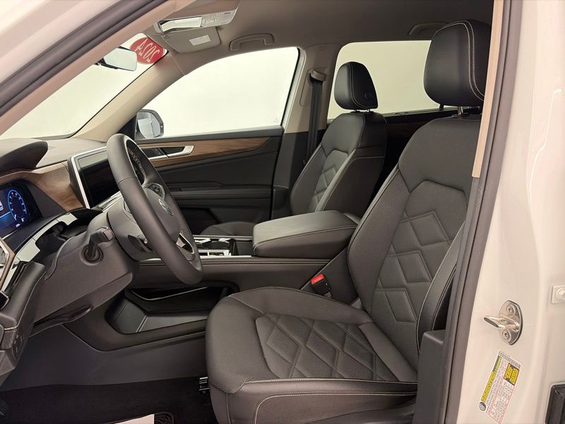 Used 2024 Volkswagen Atlas SUV