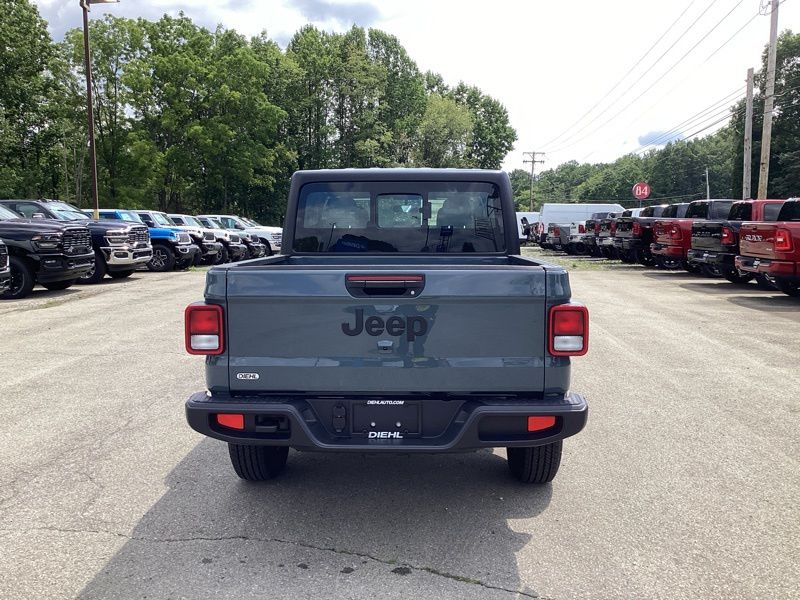 New 2026 Jeep Gladiator Truck