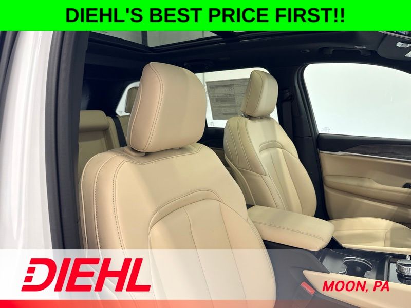 New 2026 Jeep Grand Cherokee SUV