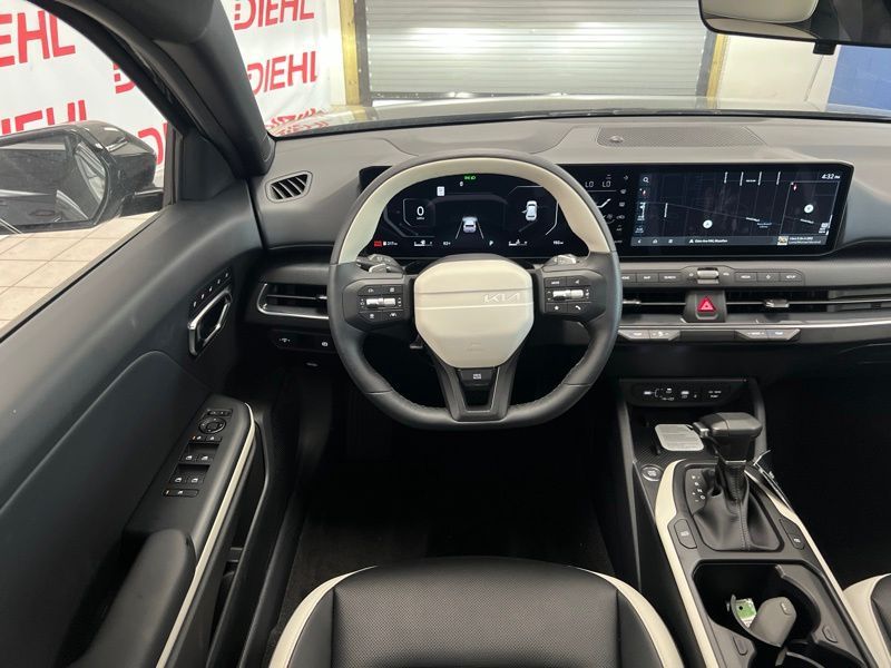 New 2026 Kia K4 Hatchback Hatchback
