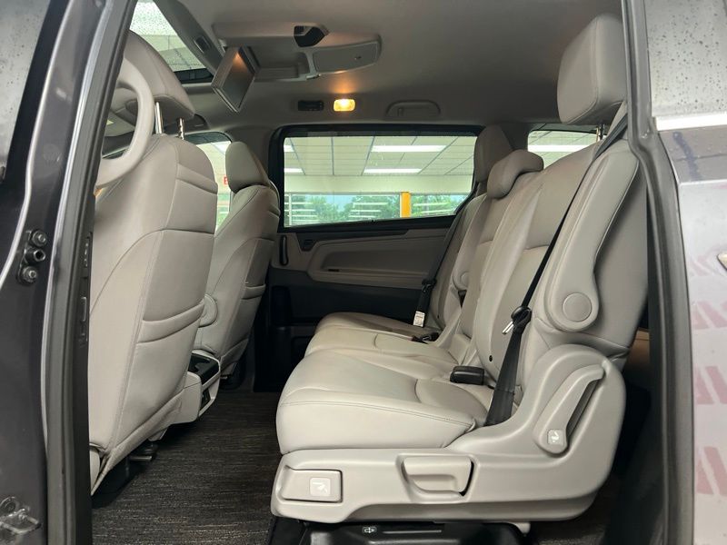 Used 2023 Honda Odyssey Van