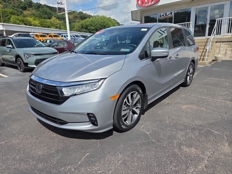 Used 2023 Honda Odyssey Van