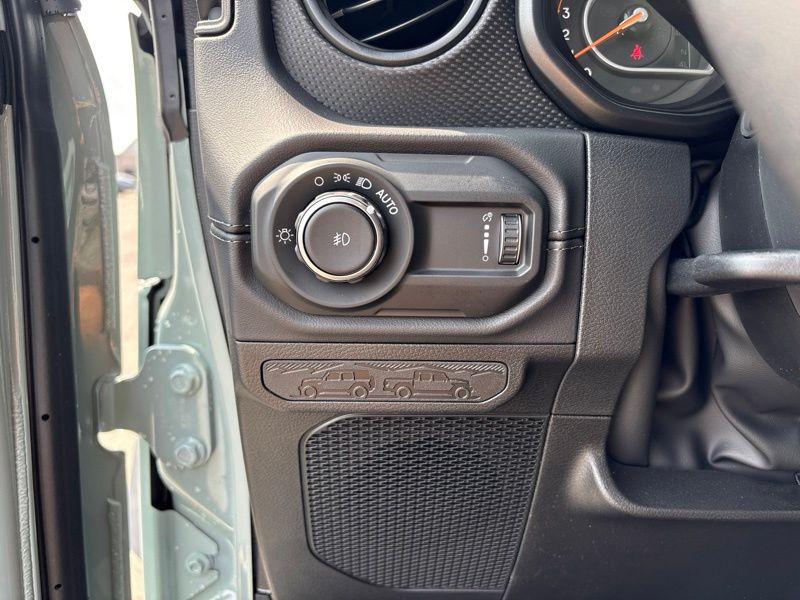 New 2026 Jeep Wrangler SUV