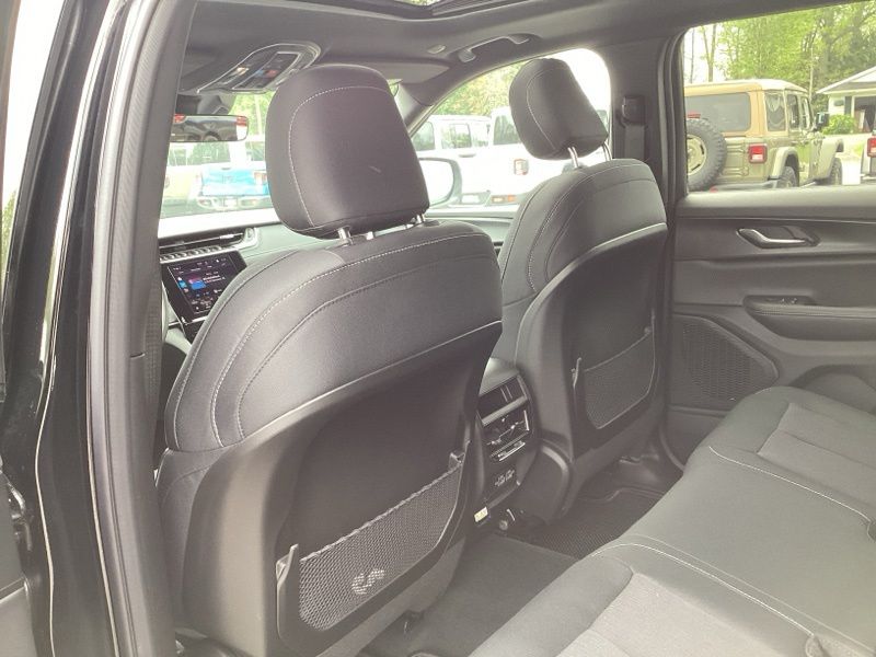 New 2026 Jeep Grand Cherokee SUV