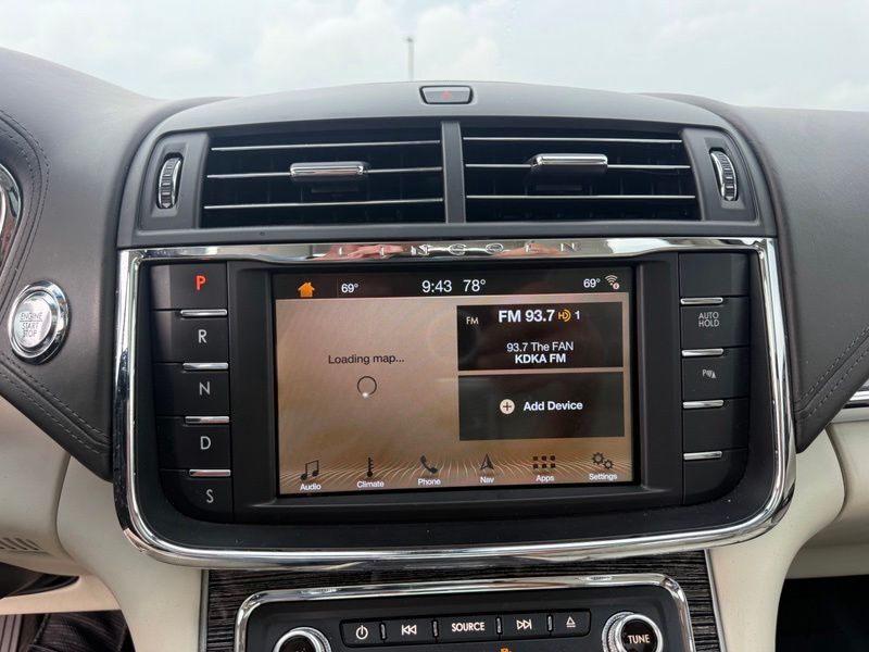 Used 2017 Lincoln Continental Sedan