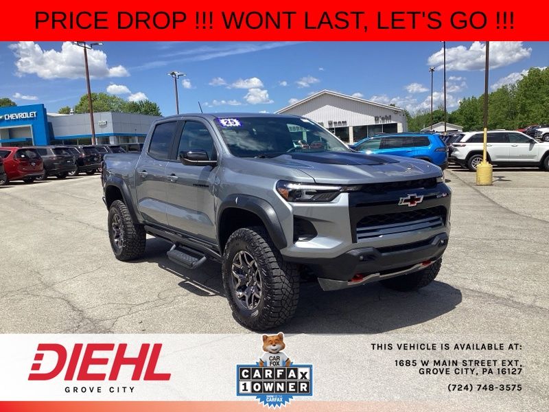 Sterling Gray Metallic 2025 Chevrolet Colorado Pickup Truck Four-Wheel Drive 8-Speed Automatic