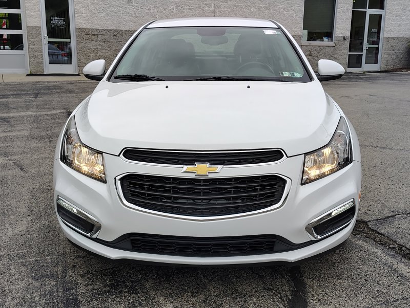 Used 2015 Chevrolet Cruze Sedan