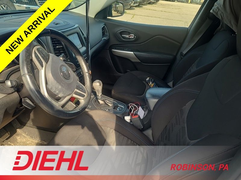 Used 2020 Jeep Cherokee SUV