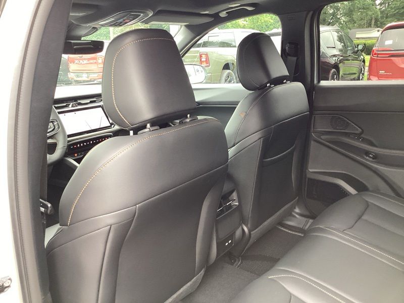 New 2026 Jeep Cherokee SUV