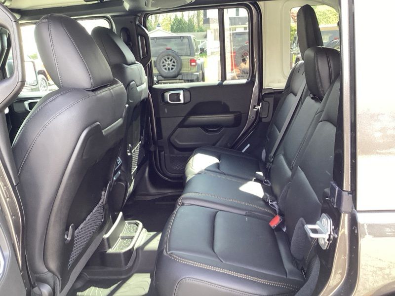 New 2026 Jeep Wrangler SUV