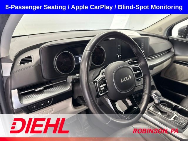 Used 2024 Kia Carnival Van