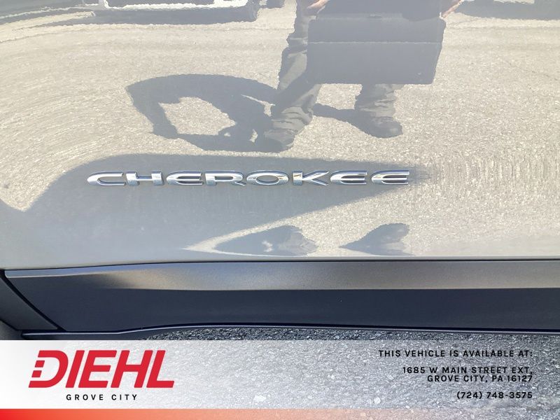 Used 2020 Jeep Cherokee SUV