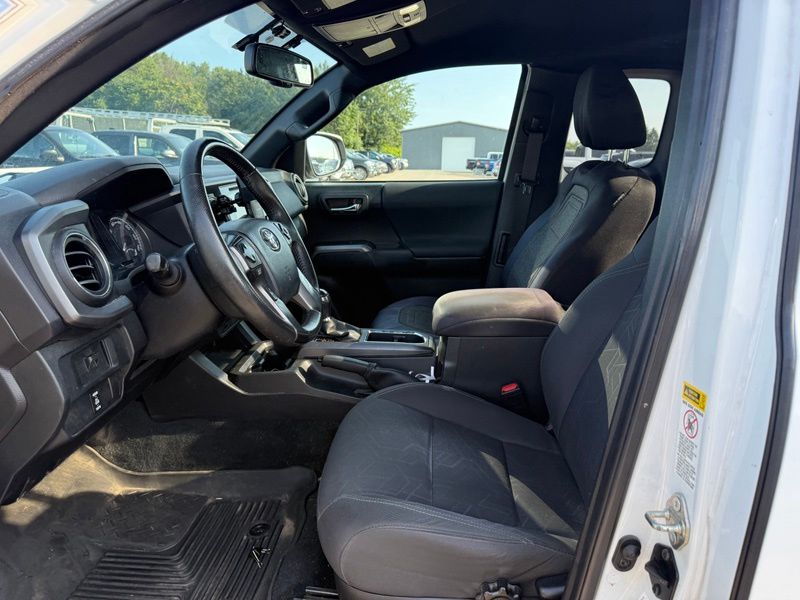 Used 2016 Toyota Tacoma Truck