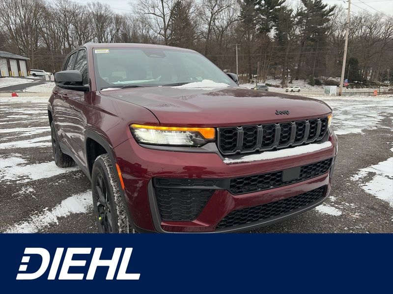 New 2026 Jeep Grand Cherokee Altitude in Butler PA