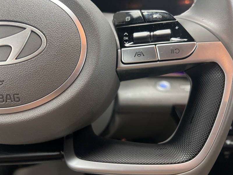 Used 2025 Hyundai Elantra Hybrid Sedan