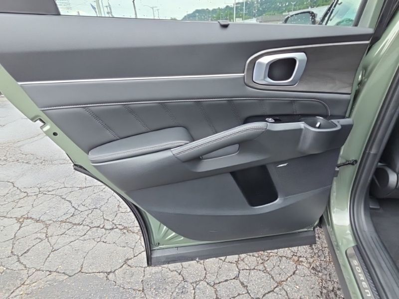 New 2026 Kia Sorento SUV