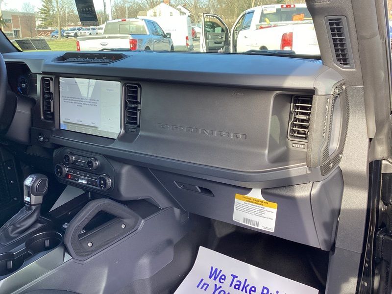 New 2025 Ford Bronco SUV