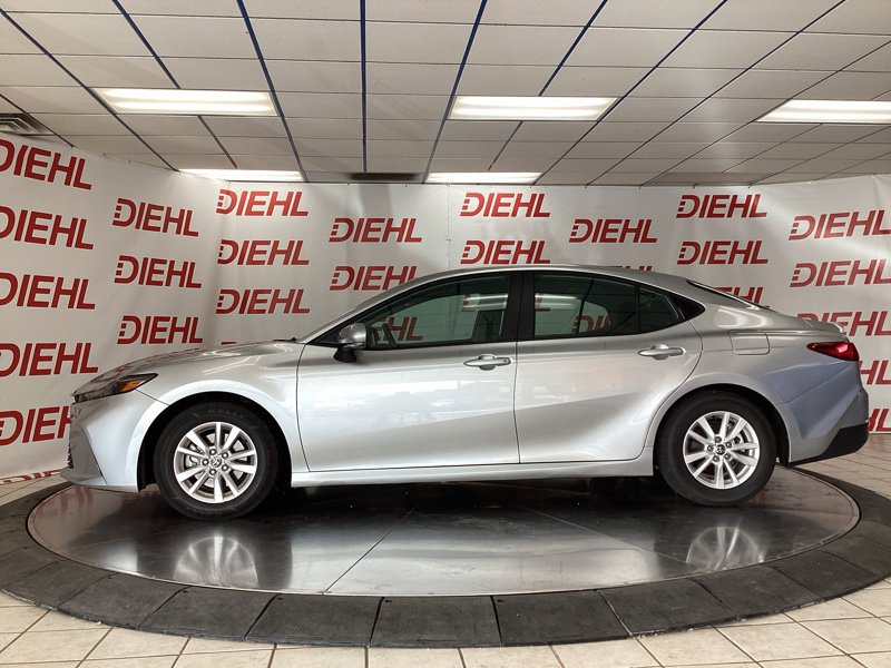 Used 2025 Toyota Camry Sedan