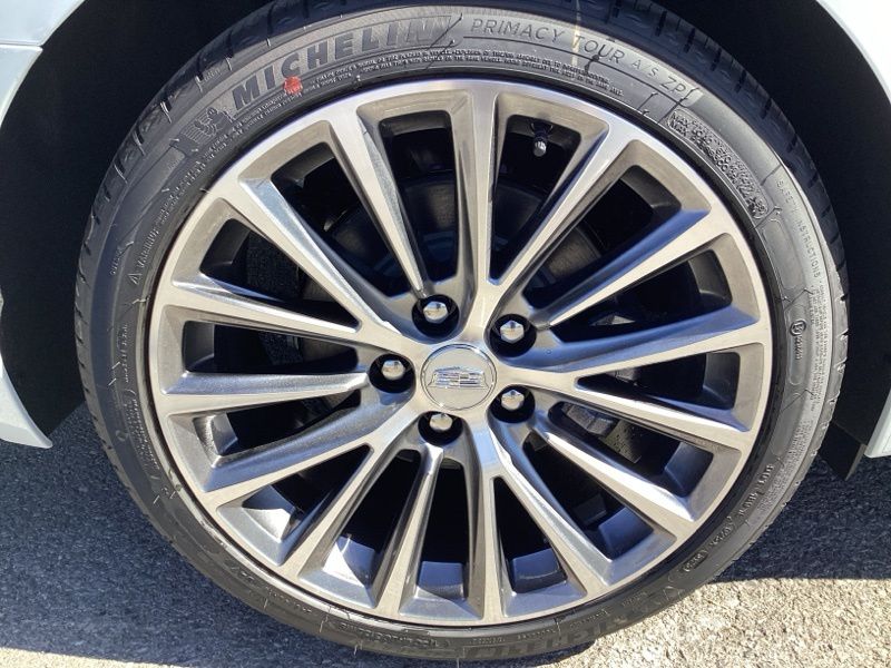 New 2026 Cadillac CT5 Sedan