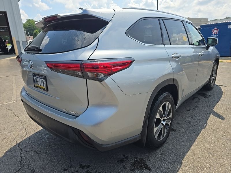 Used 2022 Toyota Highlander SUV