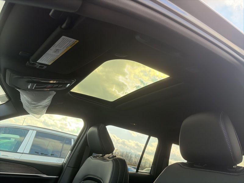 New 2026 Jeep Grand Cherokee SUV