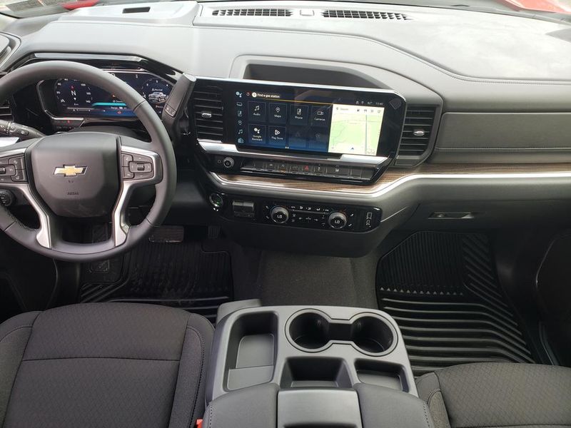 New 2026 Chevrolet Silverado 1500 Truck