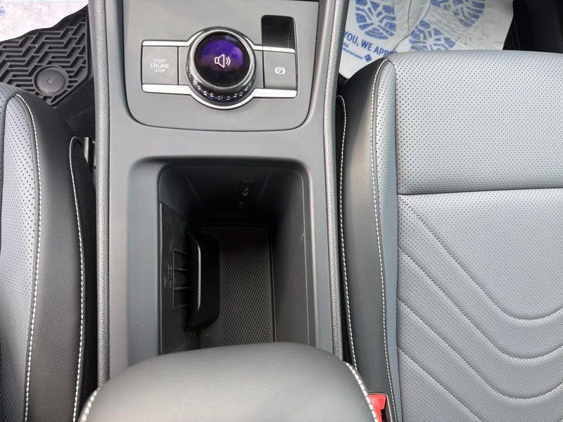 Used 2025 Volkswagen Tiguan SUV