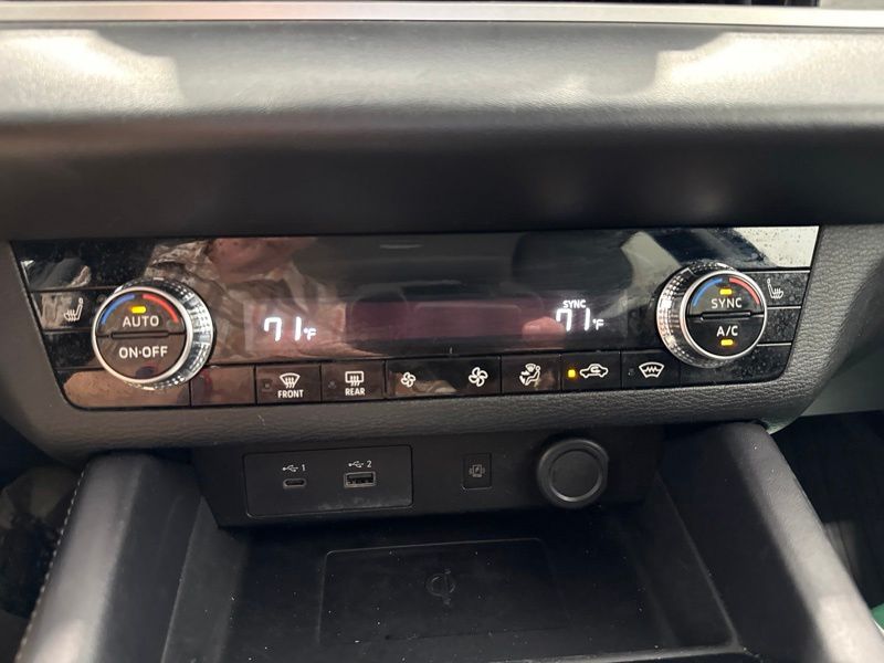 Used 2024 Mitsubishi Outlander SUV