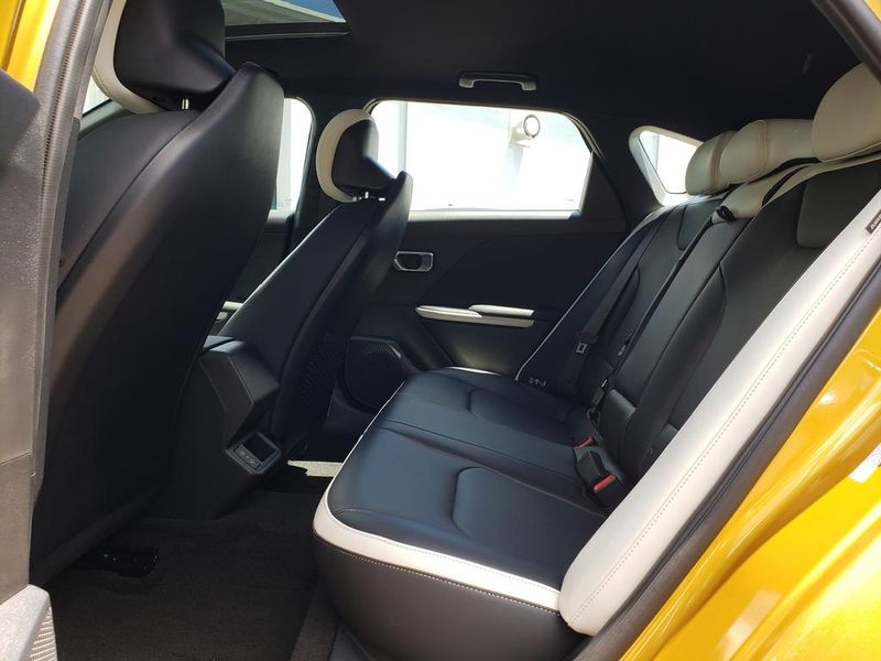 New 2026 Kia K4 Hatchback Hatchback