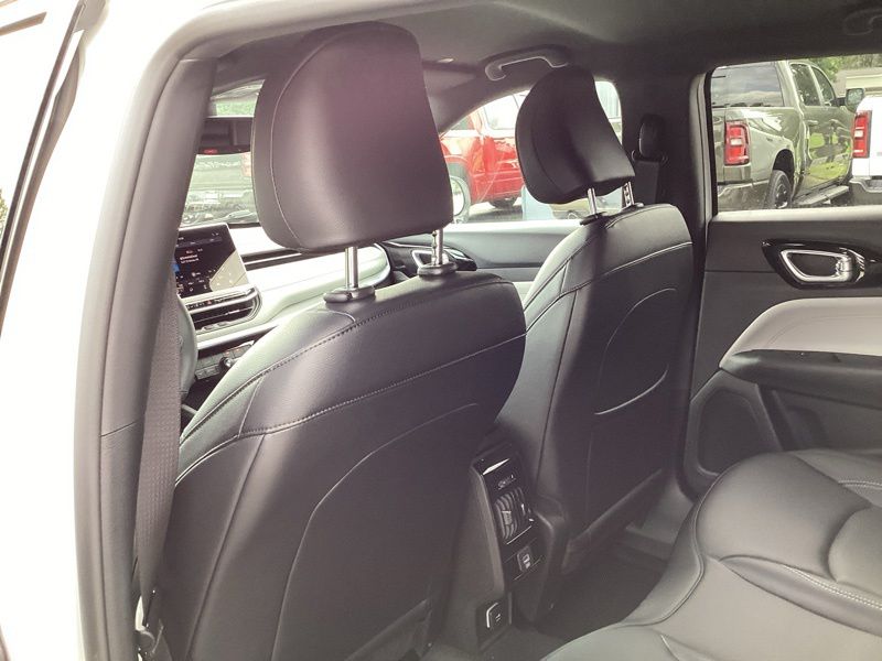 New 2026 Jeep Compass SUV