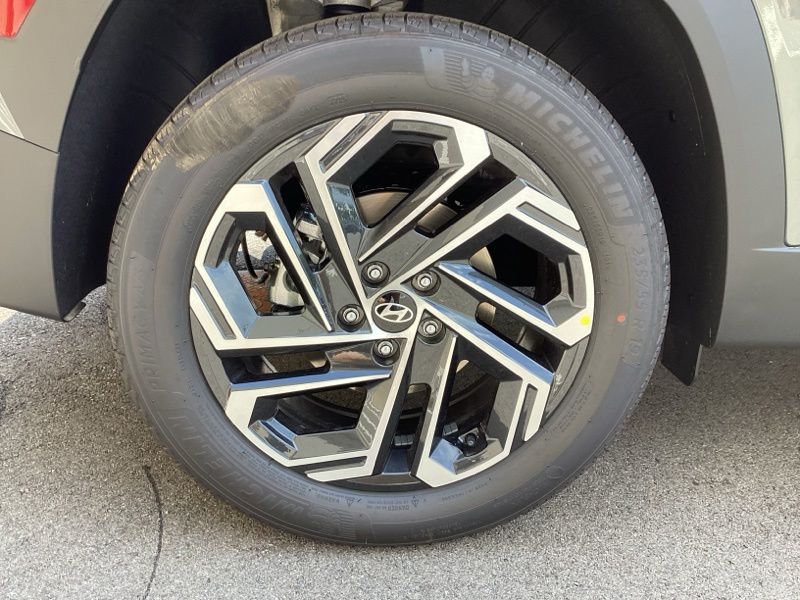 New 2026 Hyundai Tucson Hybrid SUV