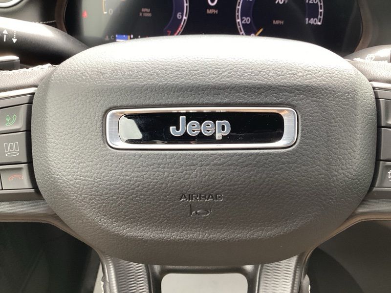 New 2026 Jeep Grand Cherokee SUV