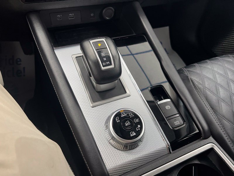 Used 2024 Mitsubishi Outlander SUV