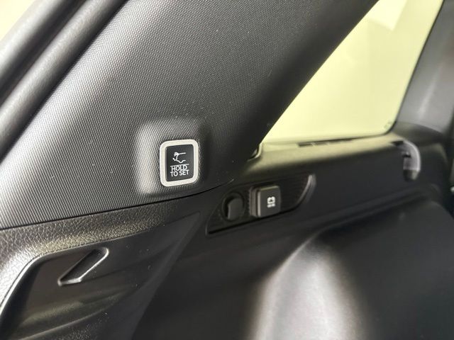 Used 2025 Jeep Grand Cherokee SUV